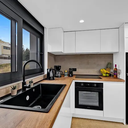Apartment San Marino Luxury #3 Asgourou